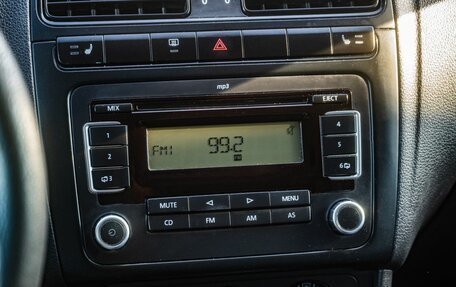 Volkswagen Polo VI (EU Market), 2012 год, 650 000 рублей, 18 фотография