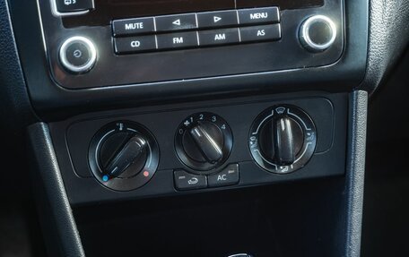 Volkswagen Polo VI (EU Market), 2012 год, 650 000 рублей, 19 фотография