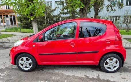 Peugeot 107 I рестайлинг, 2008 год, 430 000 рублей, 4 фотография