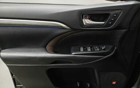 Toyota Highlander III, 2016 год, 3 900 000 рублей, 15 фотография