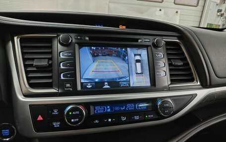 Toyota Highlander III, 2016 год, 3 900 000 рублей, 16 фотография