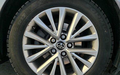 Toyota Camry, 2016 год, 1 999 000 рублей, 10 фотография
