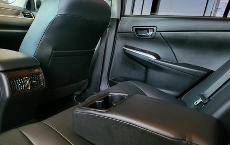 Toyota Camry, 2016 год, 1 999 000 рублей, 14 фотография