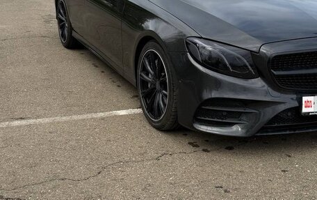 Mercedes-Benz E-Класс, 2017 год, 3 800 000 рублей, 3 фотография