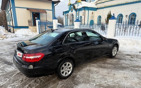 Mercedes-Benz E-Класс, 2010 год, 1 630 000 рублей, 24 фотография