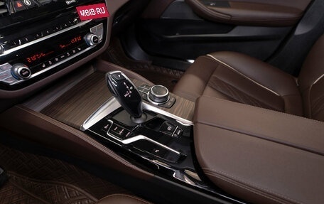 BMW 5 серия, 2022 год, 5 050 000 рублей, 15 фотография