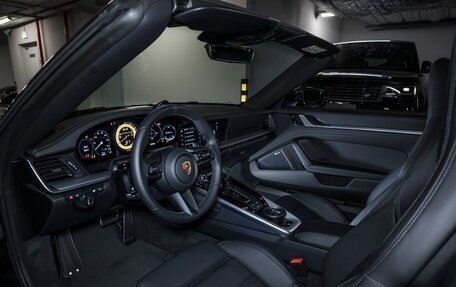 Porsche 911, 2023 год, 31 500 000 рублей, 17 фотография