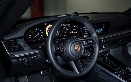 Porsche 911, 2023 год, 31 500 000 рублей, 20 фотография