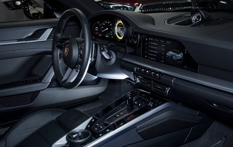 Porsche 911, 2023 год, 31 500 000 рублей, 31 фотография