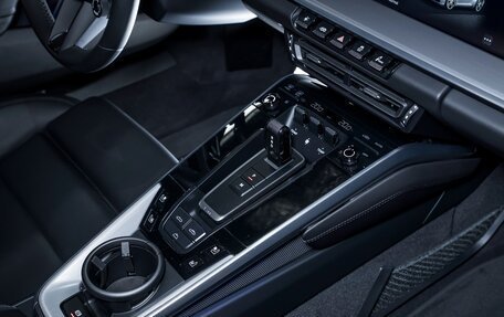 Porsche 911, 2023 год, 31 500 000 рублей, 32 фотография