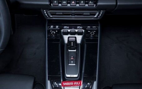 Porsche 911, 2023 год, 31 500 000 рублей, 37 фотография