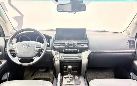 Toyota Land Cruiser 200, 2008 год, 3 649 000 рублей, 26 фотография