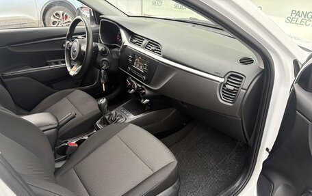 KIA Rio IV, 2021 год, 1 500 000 рублей, 14 фотография