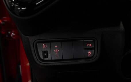 KIA Soul III, 2021 год, 2 080 000 рублей, 19 фотография