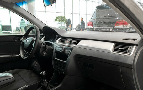 Skoda Rapid I, 2016 год, 650 000 рублей, 11 фотография