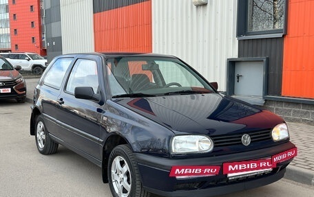 Volkswagen Golf III, 1996 год, 299 000 рублей, 3 фотография