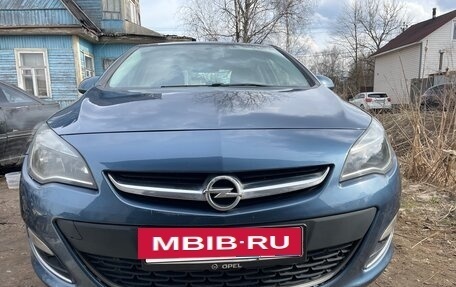 Opel Astra J, 2013 год, 1 050 000 рублей, 18 фотография