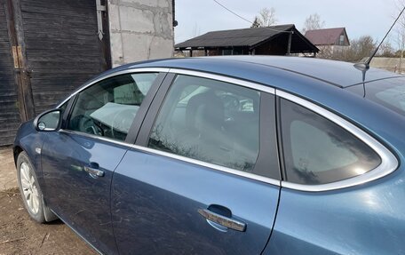 Opel Astra J, 2013 год, 1 050 000 рублей, 26 фотография