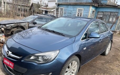 Opel Astra J, 2013 год, 1 050 000 рублей, 20 фотография