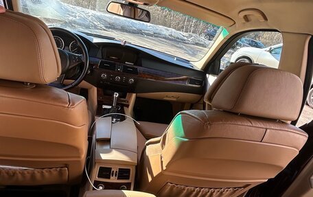 BMW 5 серия, 2006 год, 1 170 000 рублей, 13 фотография