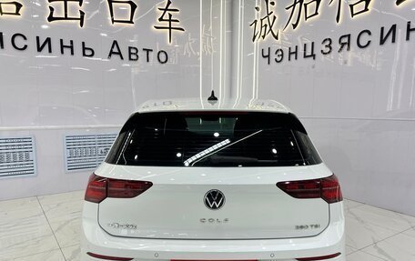 Volkswagen Golf VIII, 2022 год, 1 900 000 рублей, 5 фотография