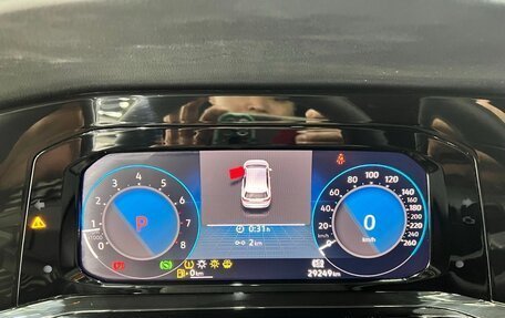 Volkswagen Golf VIII, 2022 год, 1 900 000 рублей, 10 фотография