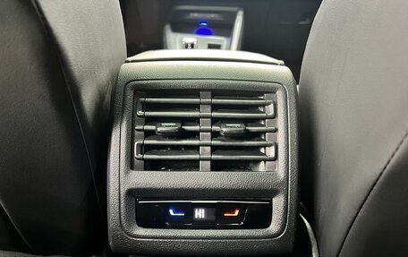 Volkswagen Golf VIII, 2022 год, 1 900 000 рублей, 14 фотография