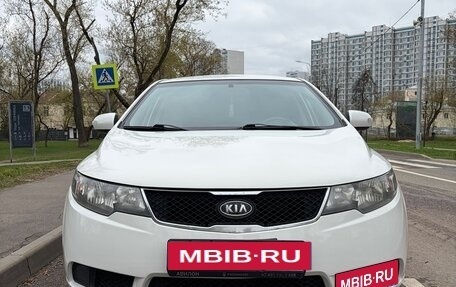 KIA Cerato III, 2010 год, 900 000 рублей, 1 фотография