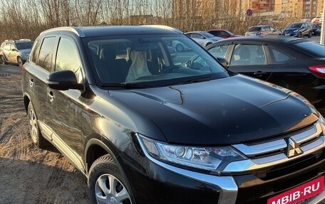 Mitsubishi Outlander III рестайлинг 3, 2018 год, 2 110 000 рублей, 1 фотография