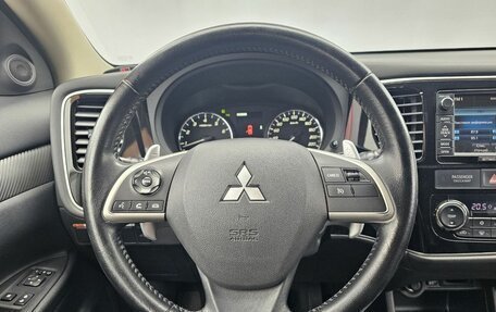 Mitsubishi Outlander III рестайлинг 3, 2013 год, 1 739 000 рублей, 21 фотография