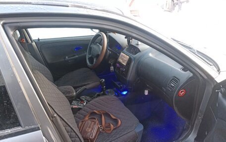 Mitsubishi Carisma I, 2003 год, 170 000 рублей, 4 фотография