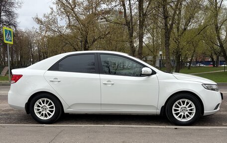 KIA Cerato III, 2010 год, 900 000 рублей, 3 фотография