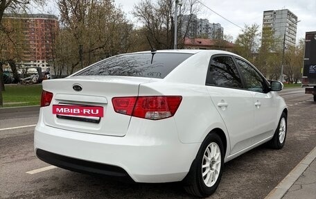 KIA Cerato III, 2010 год, 900 000 рублей, 4 фотография