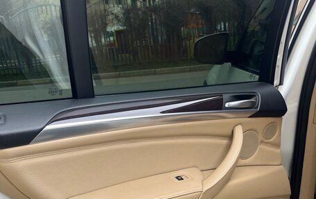 BMW X5, 2010 год, 1 870 000 рублей, 11 фотография