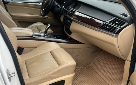 BMW X5, 2010 год, 1 870 000 рублей, 17 фотография