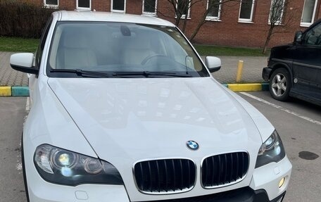 BMW X5, 2010 год, 1 870 000 рублей, 33 фотография