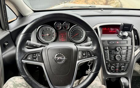 Opel Astra J, 2011 год, 800 000 рублей, 10 фотография