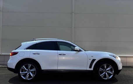 Infiniti QX70, 2014 год, 3 800 000 рублей, 3 фотография
