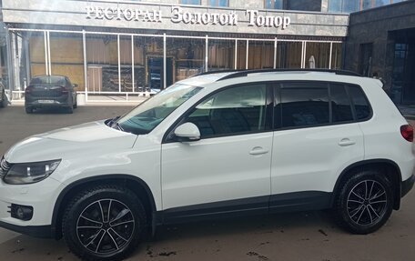 Volkswagen Tiguan I, 2016 год, 1 430 000 рублей, 2 фотография