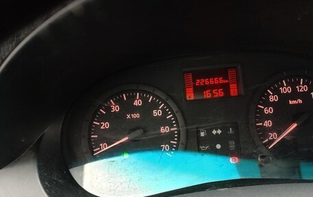 Renault Logan I, 2009 год, 275 000 рублей, 8 фотография