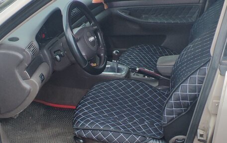 Audi A4, 1999 год, 300 000 рублей, 3 фотография