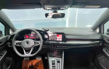 Volkswagen Golf VIII, 2022 год, 2 188 000 рублей, 10 фотография