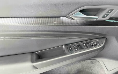 Volkswagen Golf VIII, 2022 год, 2 188 000 рублей, 9 фотография