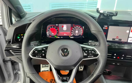 Volkswagen Golf VIII, 2022 год, 2 188 000 рублей, 12 фотография