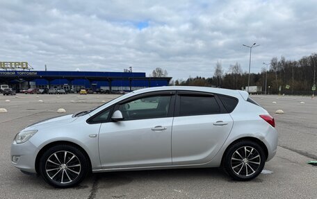 Opel Astra J, 2011 год, 590 000 рублей, 5 фотография