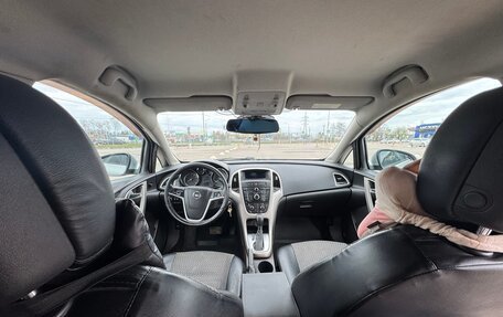 Opel Astra J, 2011 год, 590 000 рублей, 14 фотография