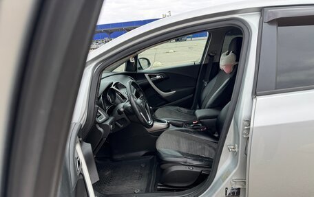 Opel Astra J, 2011 год, 590 000 рублей, 13 фотография