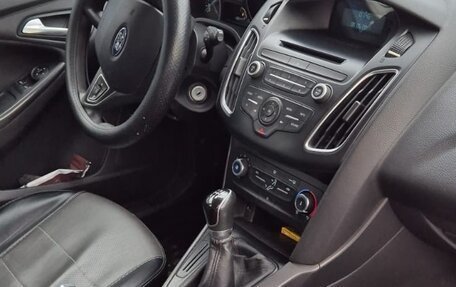 Ford Focus III, 2017 год, 800 000 рублей, 5 фотография