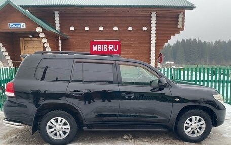 Toyota Land Cruiser 200, 2008 год, 2 770 000 рублей, 6 фотография