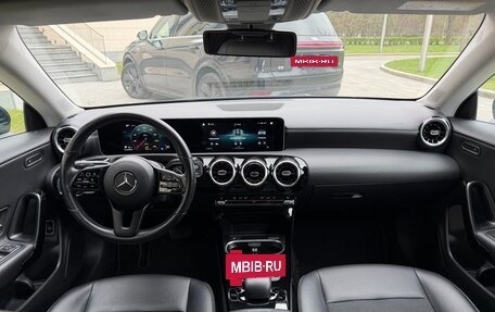 Mercedes-Benz CLA, 2020 год, 2 950 000 рублей, 14 фотография